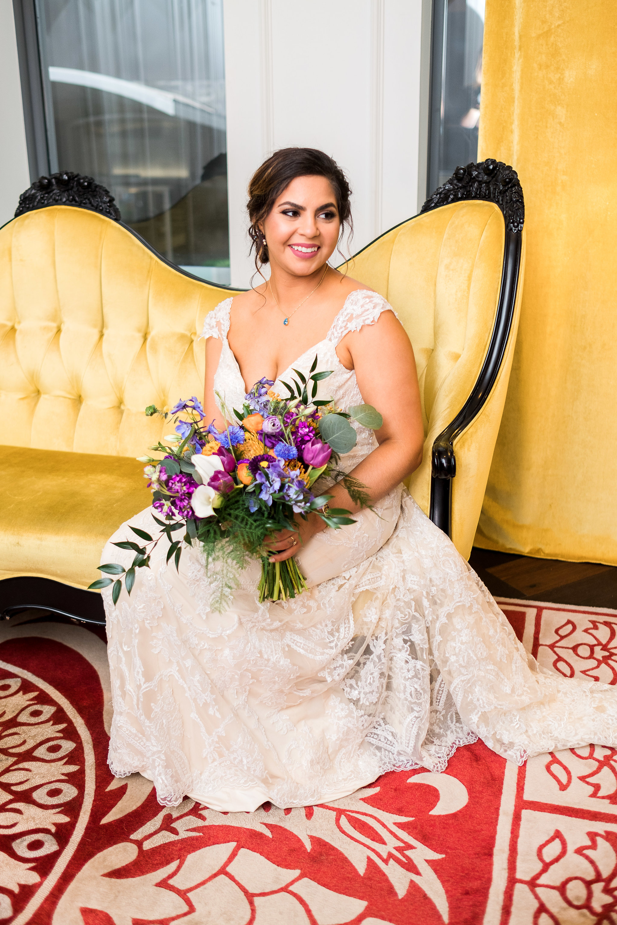 Bridal pictures at Hotel Monaco