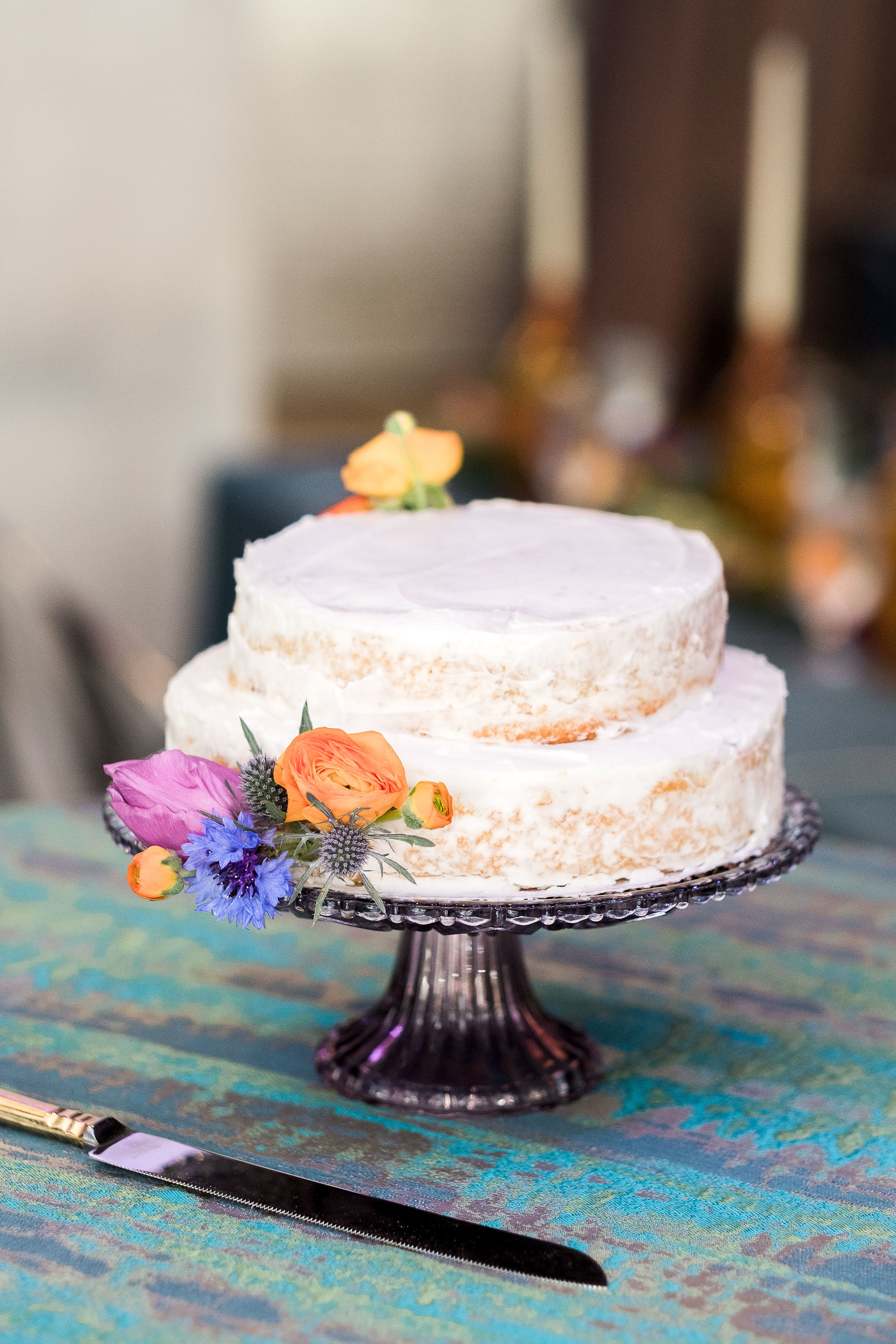 Simple two-tier wedding cake