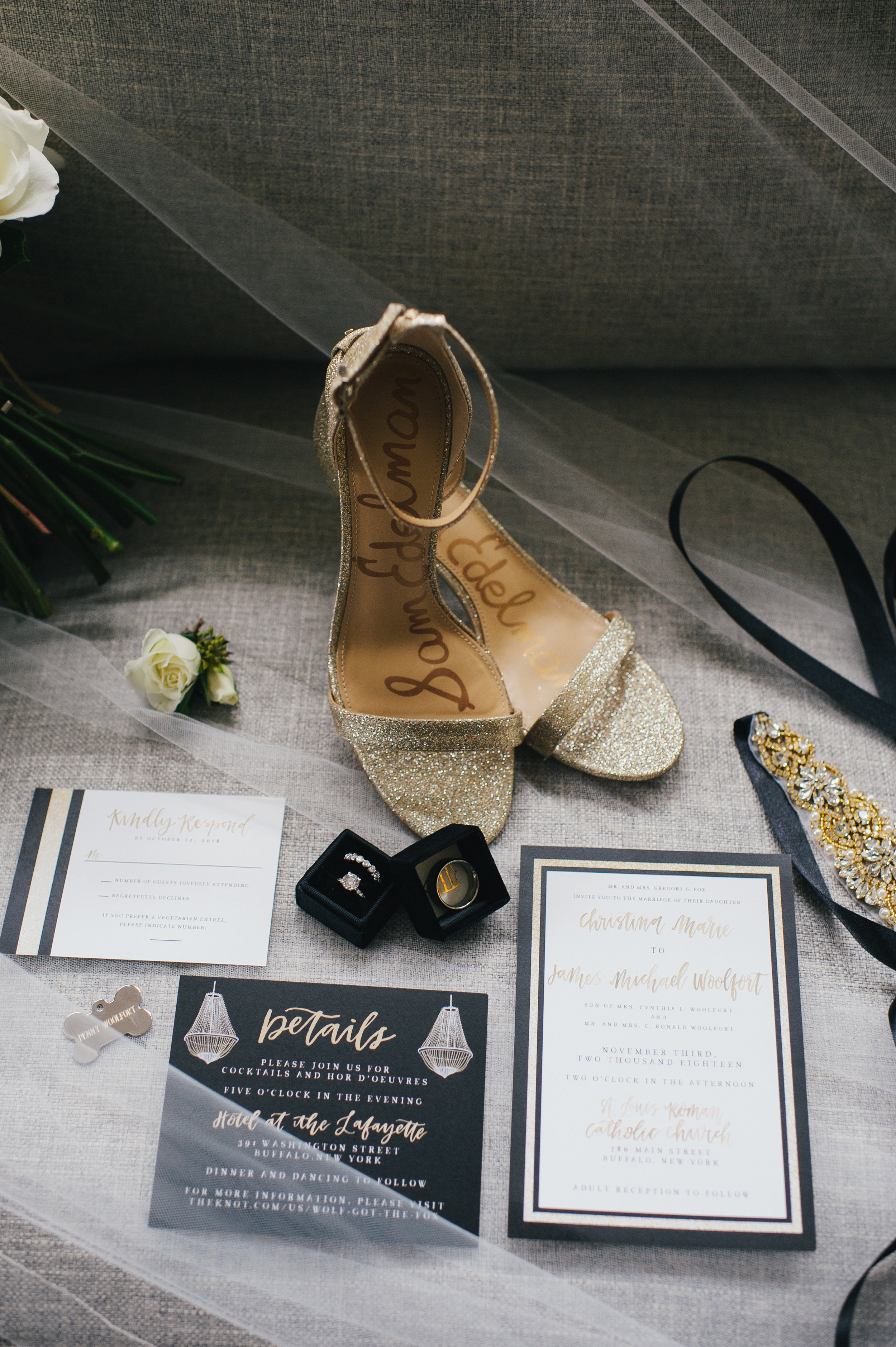 Wedding invitations and stationery with wedding details for black, white, and gold wedding in Buffalo, NY planned by Exhale Events. Find more wedding inspiration at exhale-events.com!