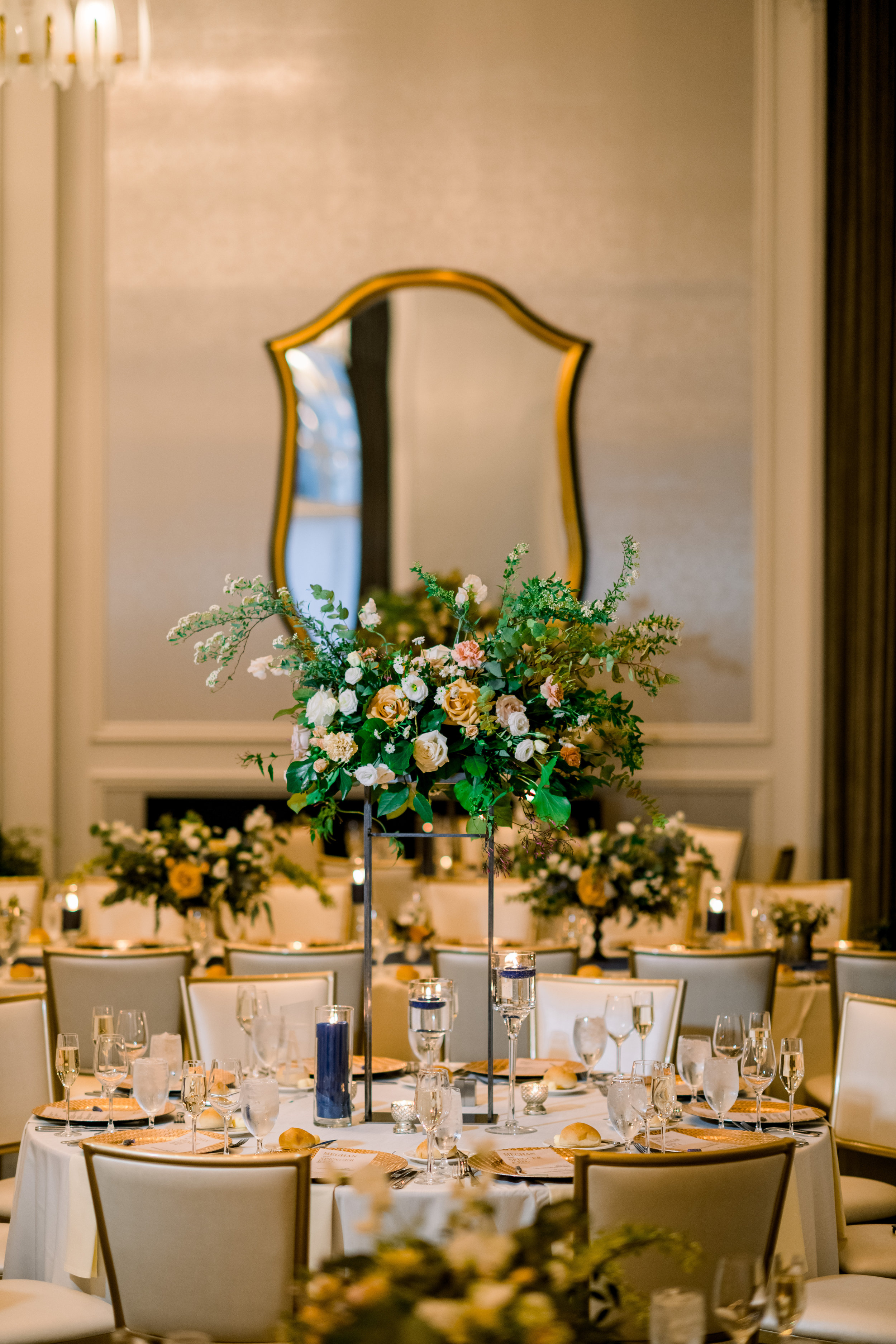 Tall wedding centerpiece for Pittsburgh wedding at Hotel Monaco planned by Exhale Events. Find more modern wedding ideas at exhale-events.com!