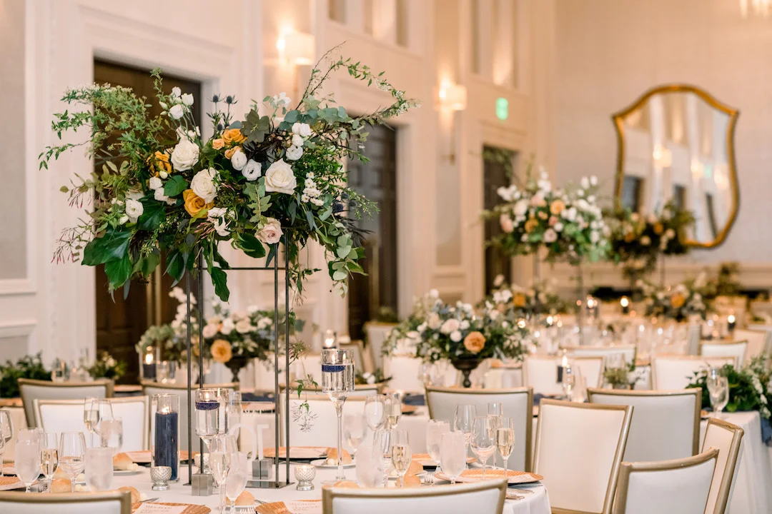 Modern wedding reception decor for Pittsburgh classic meets contemporary wedding at Hotel Monaco planned by Exhale Events. Find more modern wedding ideas at exhale-events.com!