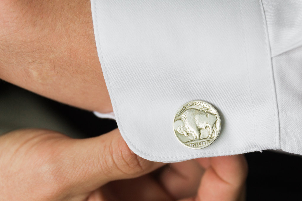 Grooms cuff links for chic wedding in Buffalo, NY planned by Exhale Events. Find more timeless wedding inspiration at exhale-events.com!