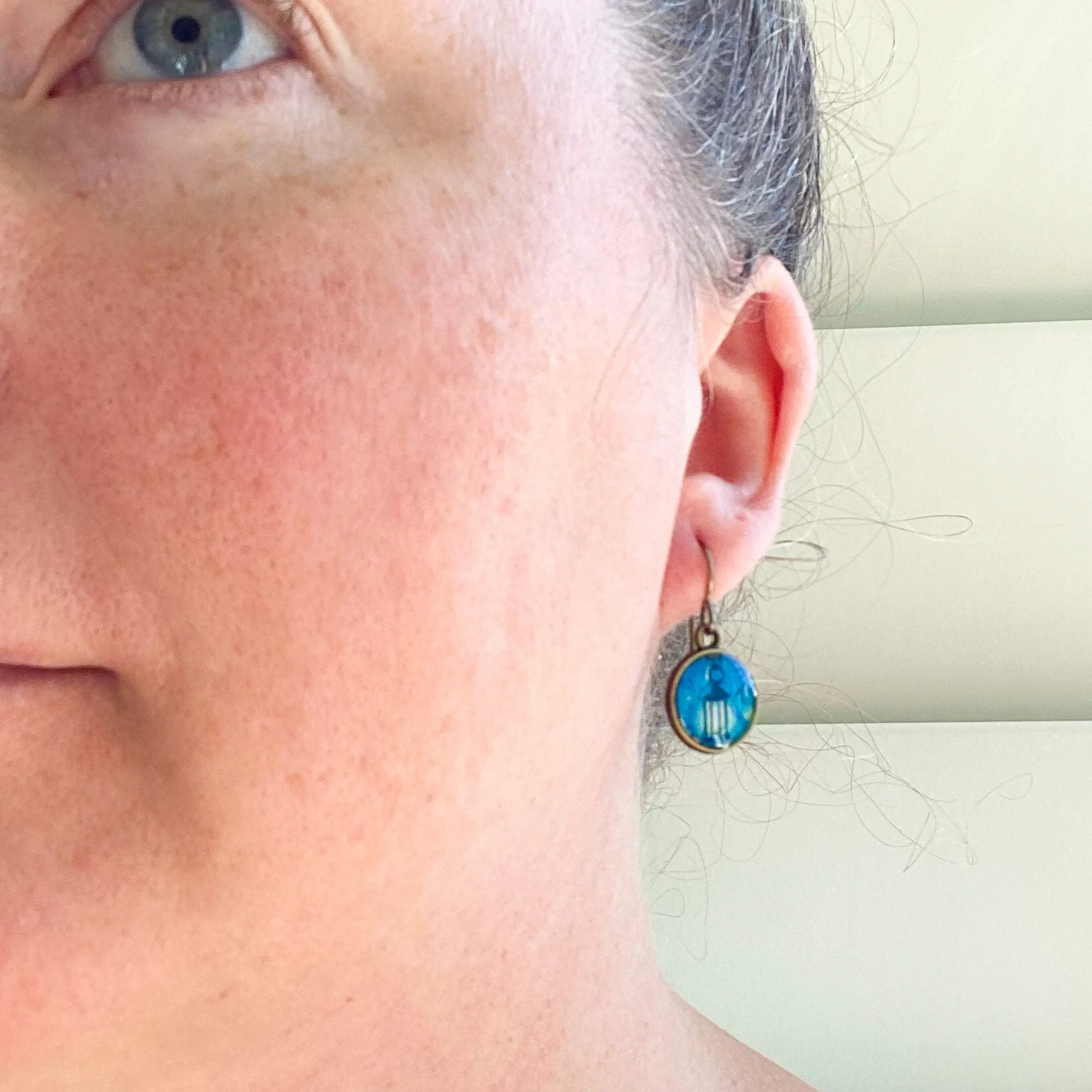 AA6F8CB7-496E-4023-8F05-5C96C0A94E9E