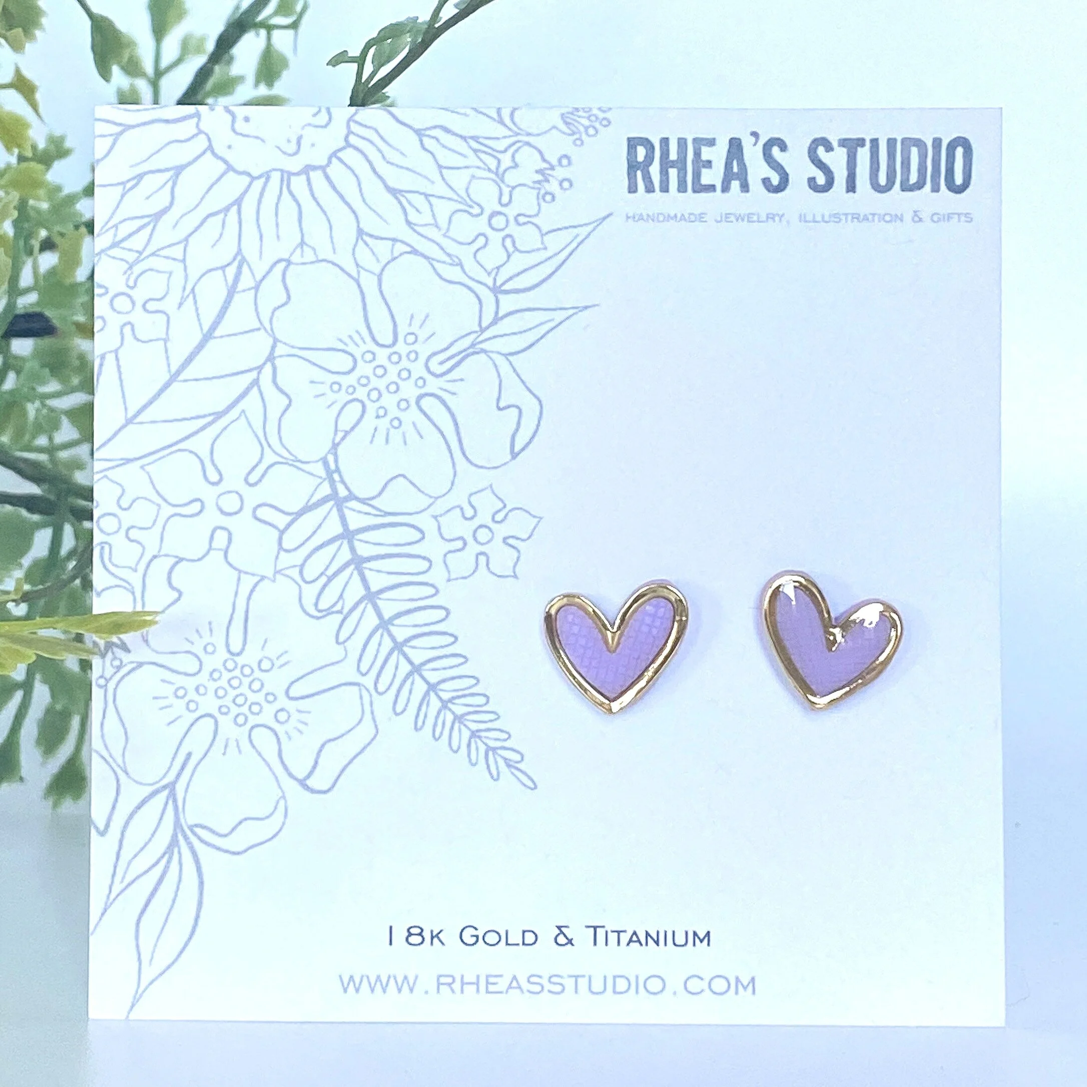 AAFDAD5B-FEF9-46BC-B9E1-07953E14A28B