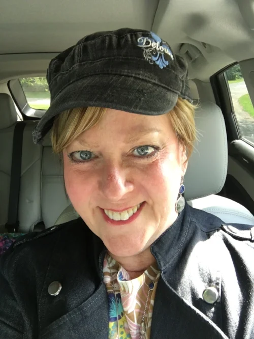 Custom-made Detours Hat