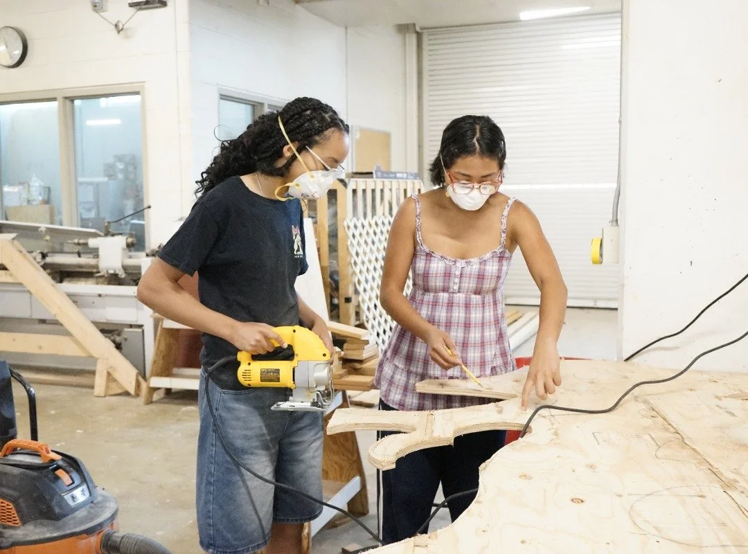 The teen designers in our Design/Build Studio have been hard at work fabricating their final service projects for @50simsRI and @tidesfamilyservices these past two weeks! 

Take a look at some highlights from the workshop, and stay tuned for the fina