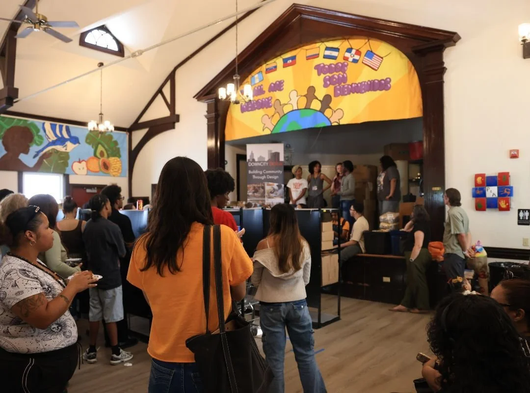 Here are some highlights from our final summer project unveiling! Our Creative Change Studio interns worked with Pete and Andy's Food Pantry and Thrift Store to create three large-scale banner murals, bringing warmth and color to the pantry's main sp