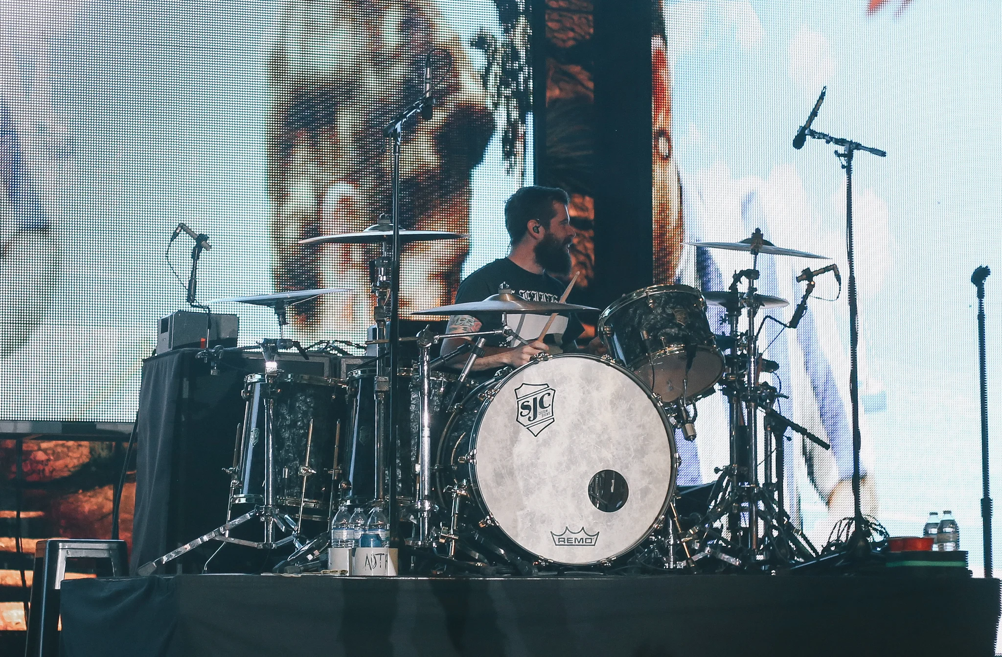 Laura Ord Photography | Austin, TX Concert Photography