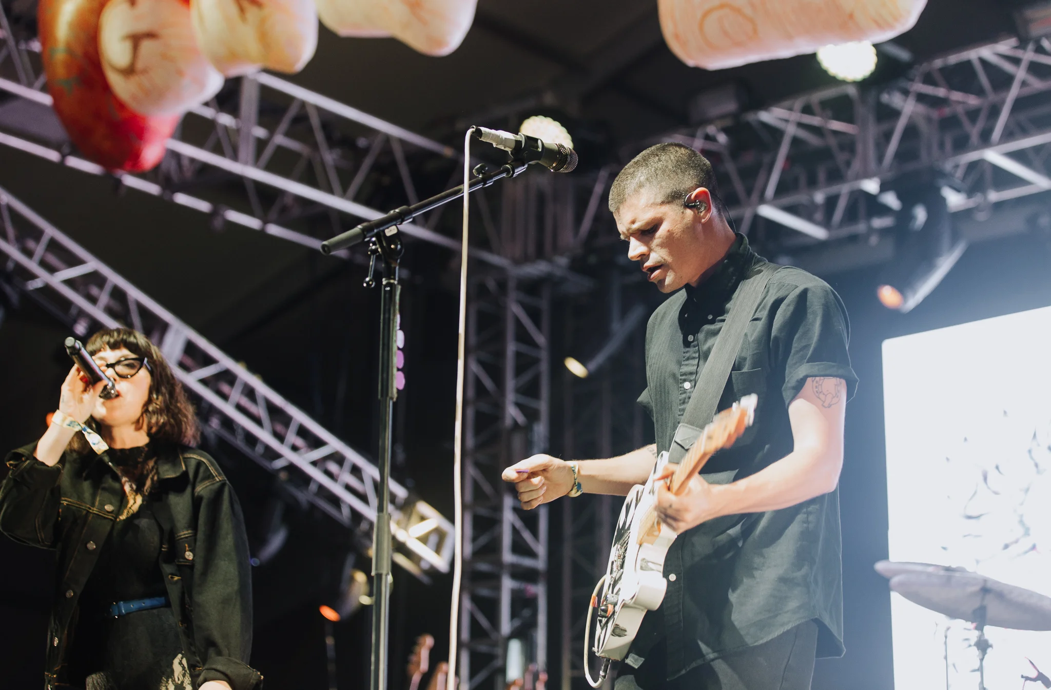 Laura Ord Photography | Austin, TX Concert Photography | Grouplove at Hangout Music Fest in Gulf Shores, AL