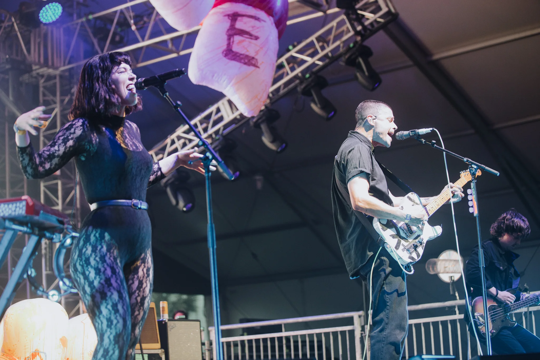 Laura Ord Photography | Austin, TX Concert Photography | Grouplove at Hangout Music Fest in Gulf Shores, AL