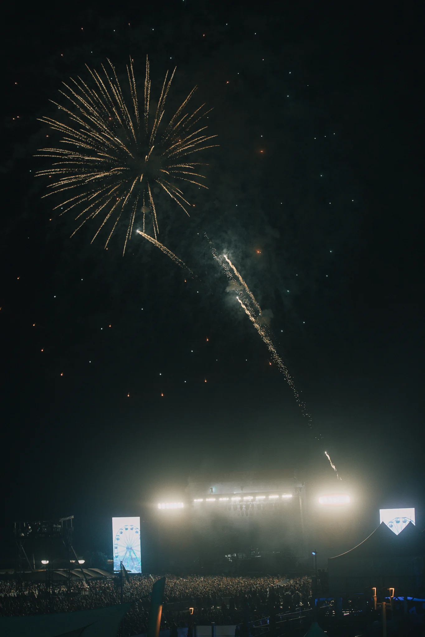 Laura Ord Photography | Austin, TX Concert Photography | Chainsmokers at Hangout Music Fest in Gulf Shores, AL