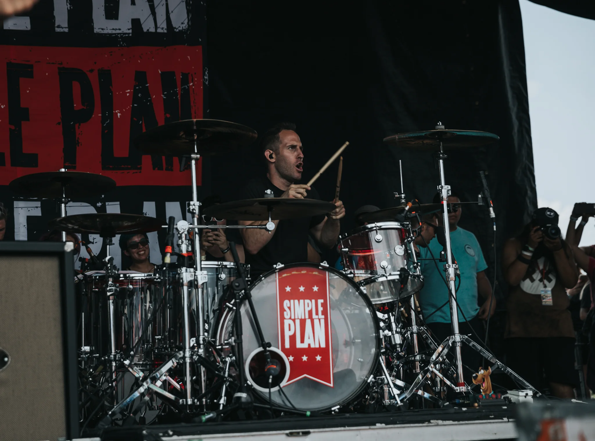 SIMPLE PLAN PERFORMING AT VAN’S WARPED TOUR IN SAN ANTONIO, TX ON JULY 07, 2018.
