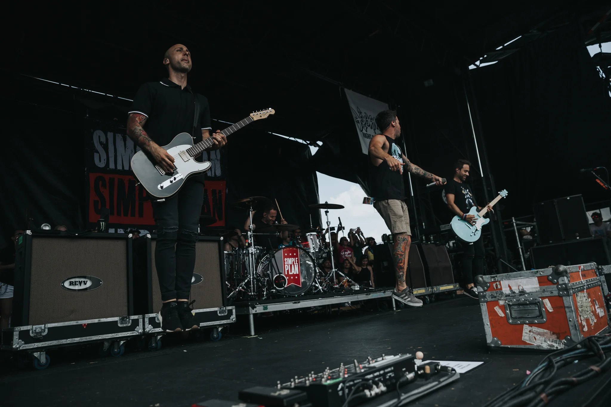 SIMPLE PLAN PERFORMING AT VAN’S WARPED TOUR IN SAN ANTONIO, TX ON JULY 07, 2018.