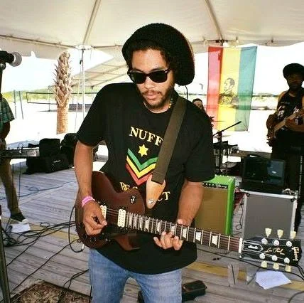 Derek Moore.jpg