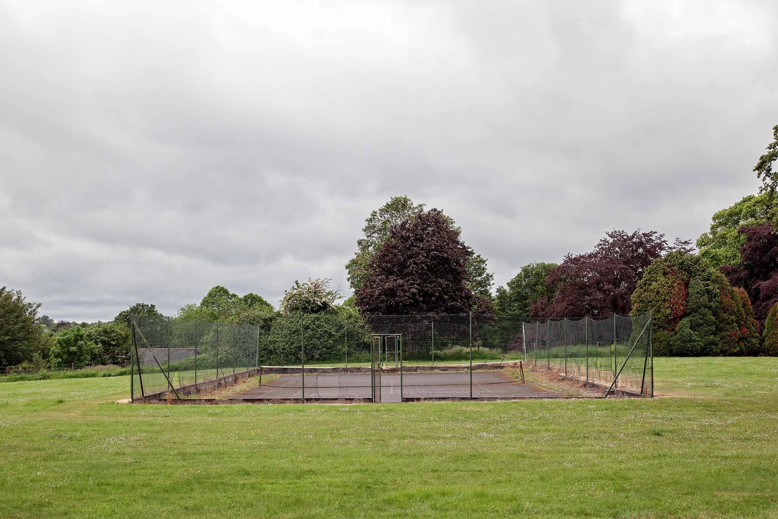   St. Canice’s Hospital, Kilkenny City (previously Kilkenny District Lunatic Asylum)    Est: 1852 - Closed: 2006  Tennis Courts, Handball Alleys, Playing Fields and even Pitch and Putt Courses were established in the early to mid 20th Century to aid 