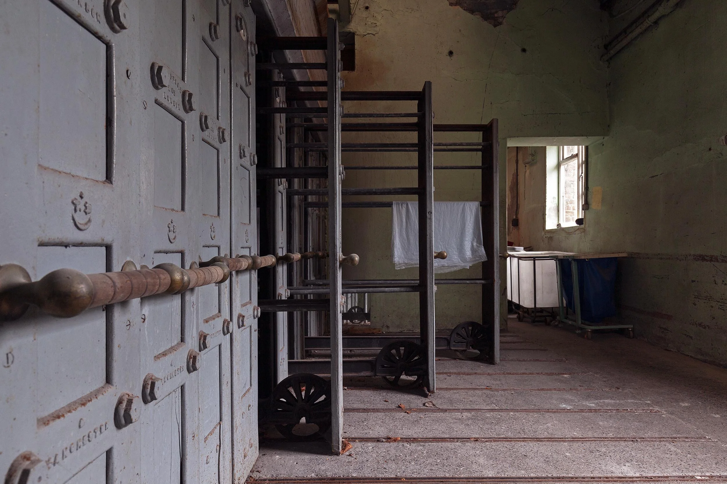   St. Canice’s Hospital, Kilkenny City (previously Kilkenny District Lunatic Asylum)   Est: 1852 - Closed: 2006  Laundry room drying racks. 