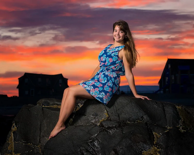 senior portrait on the beach 03.jpg