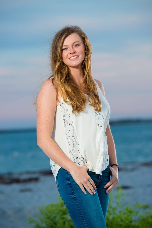 senior portrait on the beach 27.jpg