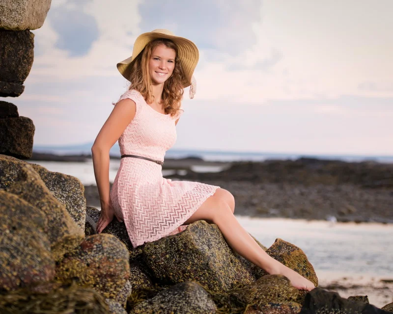 senior portrait on the beach 35.jpg