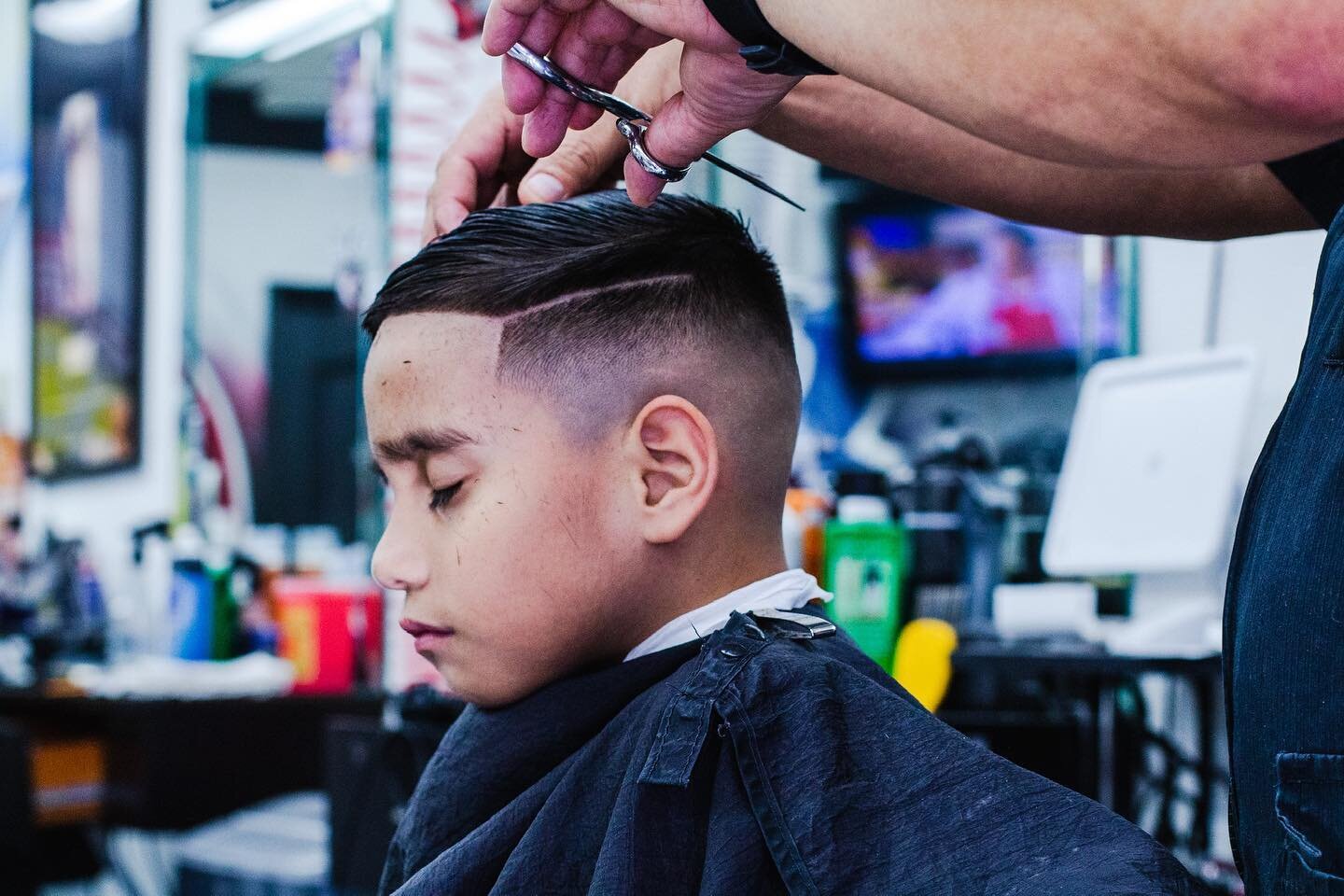 😴 #htx #houston #houstonbarbers #barbershop #baldfade #cleancuts