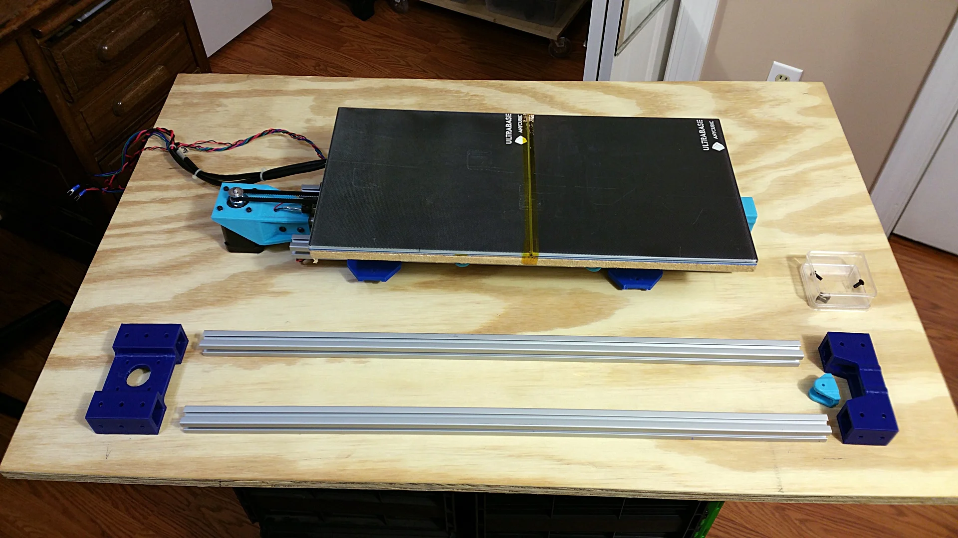 3 Extrusion Double Bed