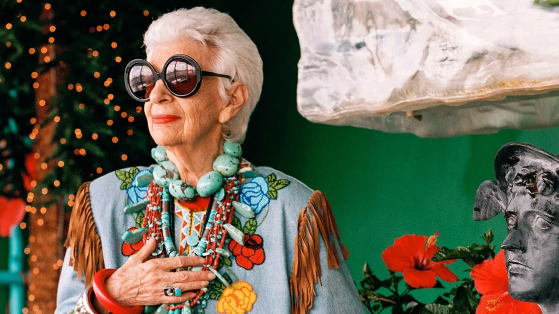 t-iris-apfel-bruce-weber-cop.jpg