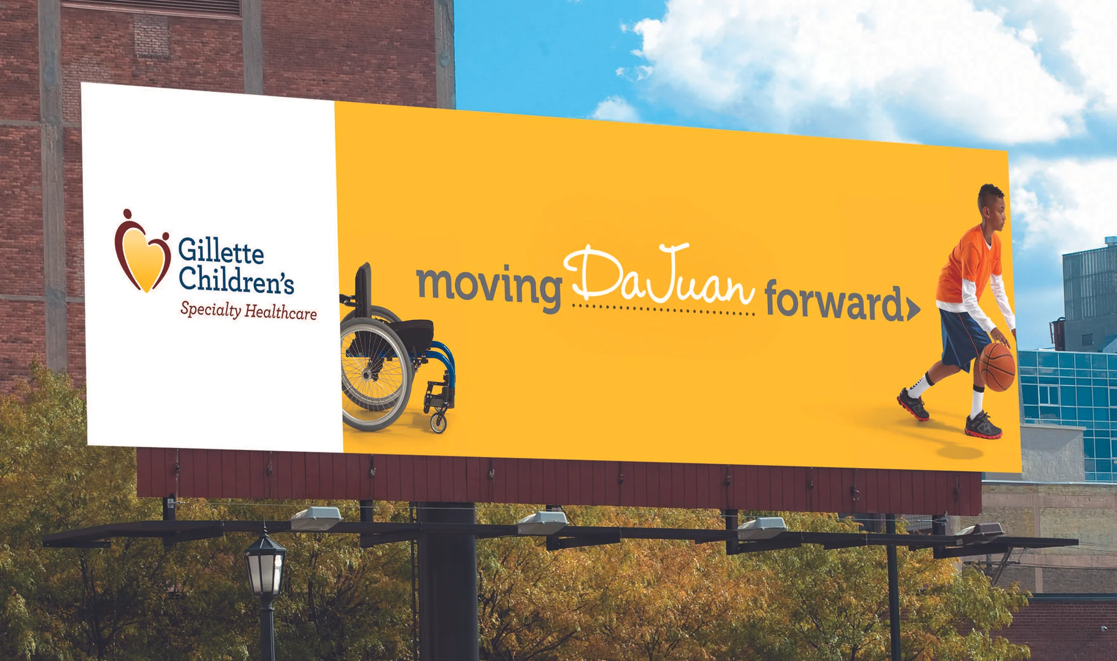 MovingDaJuanForwardOOH.jpg