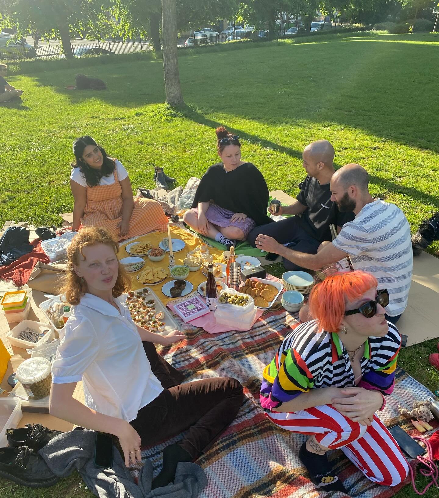 🥪BIRTHDAY PICNIC🍪

Happy birthday to half of our team! We celebrated with Rosie&rsquo;s delicious food, Yasmine&rsquo;s ceramics and Alisha&rsquo;s chocolate cake🥰