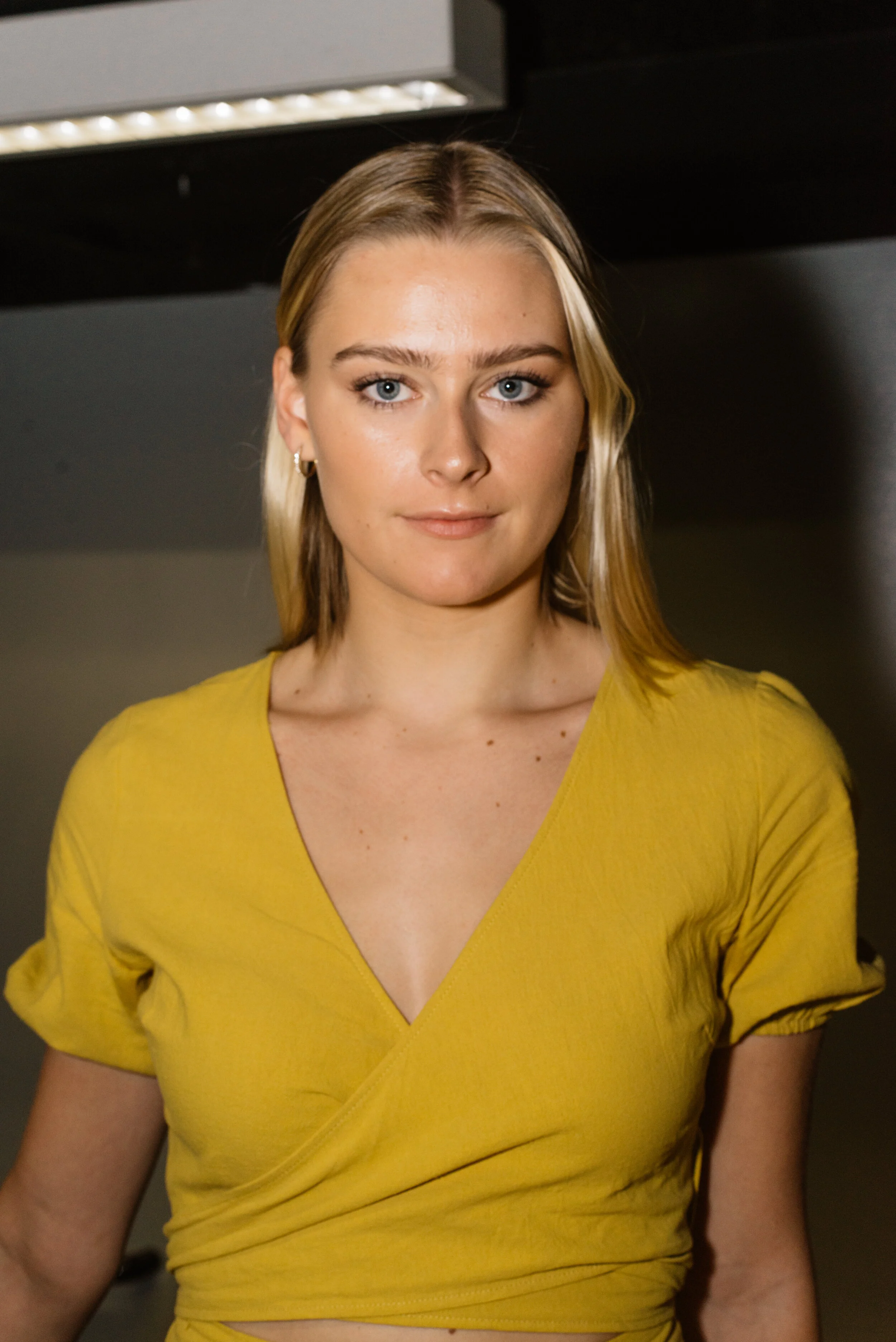 RW2019Backstage-9.jpg