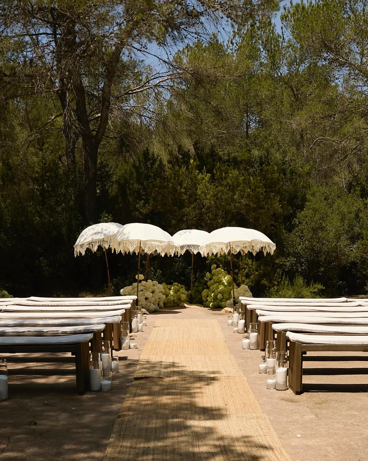 That quiet moment before it all begins.
@charlotte.griffo 

Wedding planner:&nbsp;@ruthalexanderweddings 
Venue:&nbsp;@canaxicaibiza 
Styling :&nbsp;@eventstylistibiza
Steaming -&nbsp;@thesteamstressibiza 
Video -&nbsp;@pittstopfilmsweddings 
Hair an