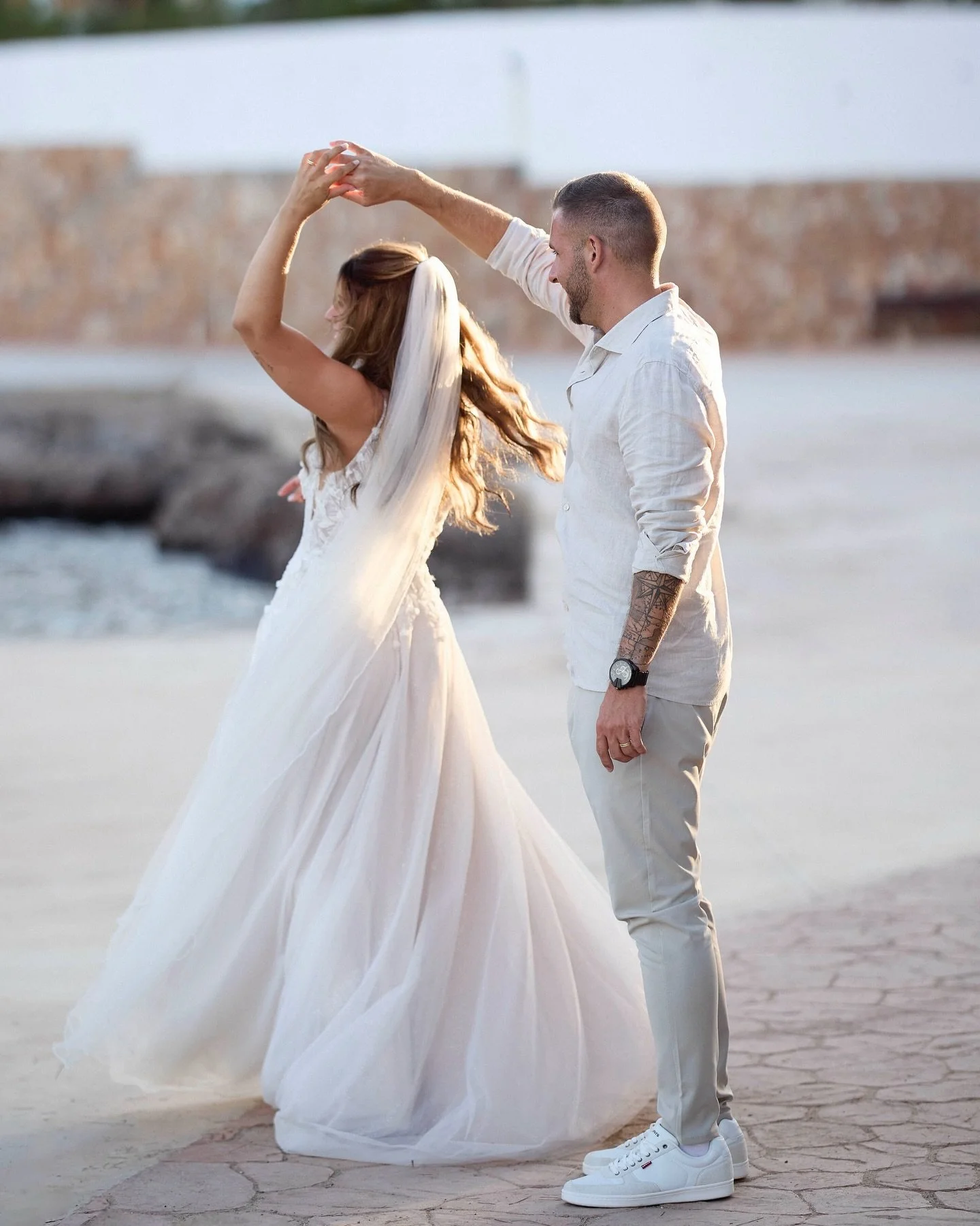 Lisa &amp; Fab: A couple of my favourite moments, before the day turns into the night!

@lizi__512 

@levin.wedding 
@party_ibiza_events 
@liebesbluetehansel

#ibizawedding&nbsp;
#ibizaweddingphotography&nbsp;
#ibizawedding 
#EditorialWedding