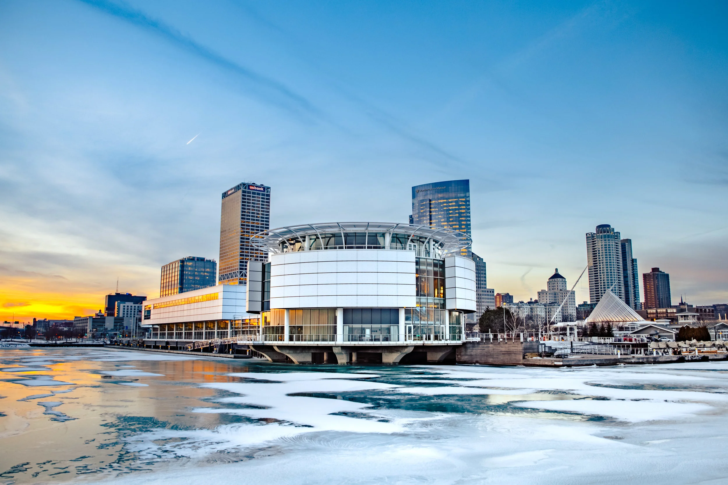 discovery world skyline winter.jpg