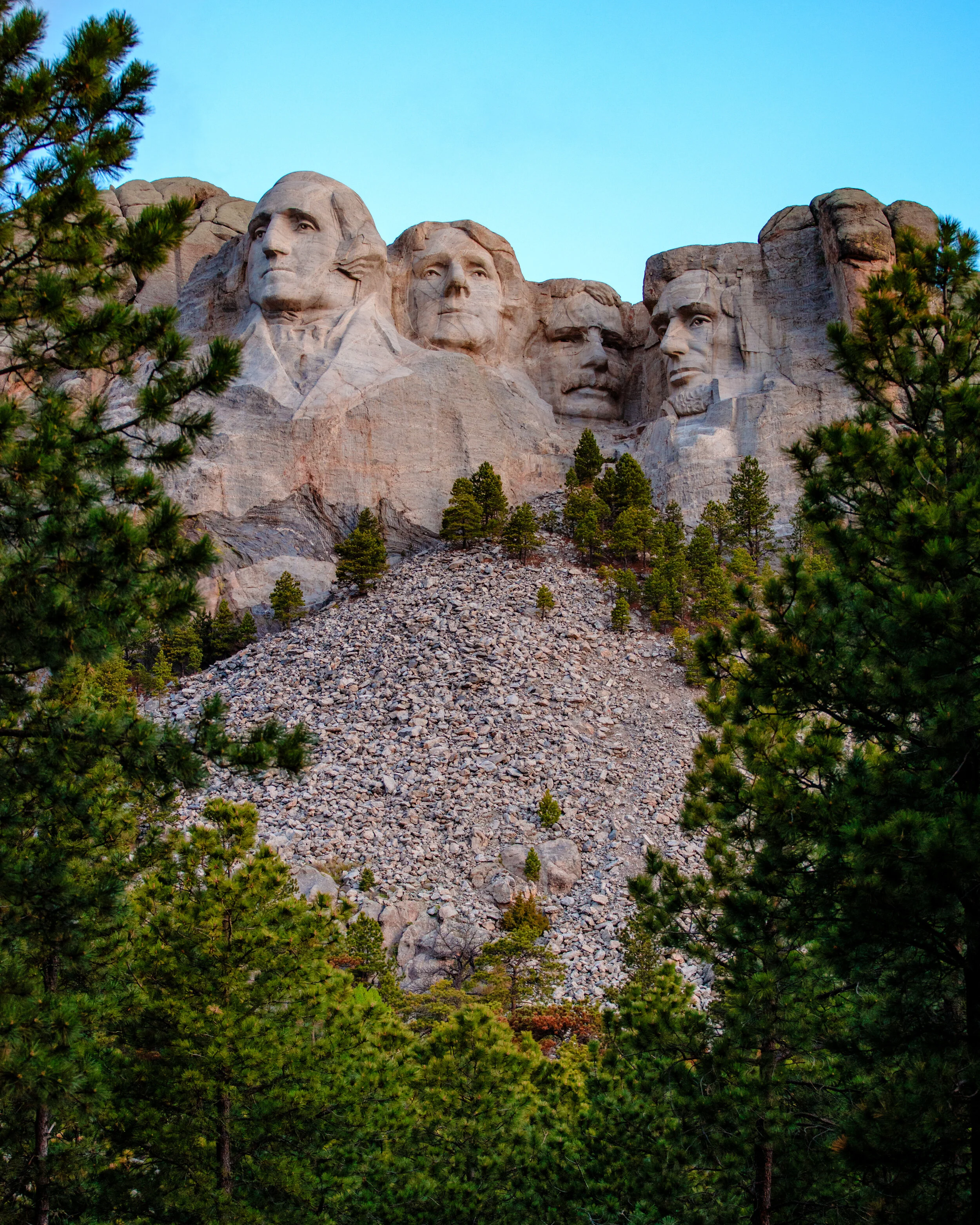 mount rushmore sunrise-2.jpg