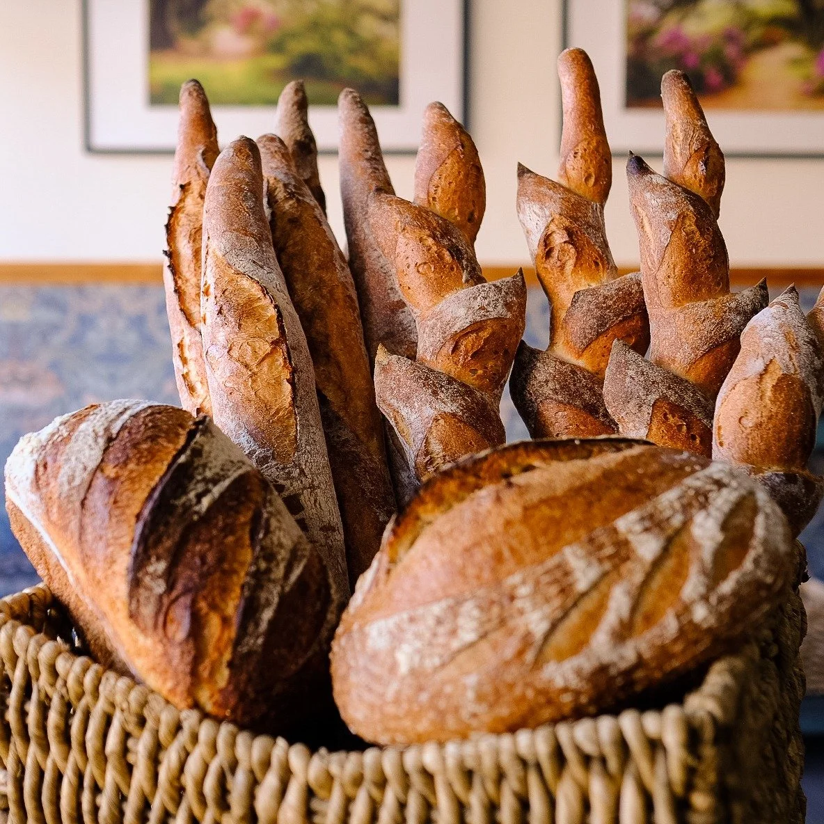 From all of us at Underground Baking Co., thank you for another year of letting us be part of your days, your tables, and your traditions. Your support, kindness, and enthusiasm for what we do mean more to us than we can ever fully express.
We wish y