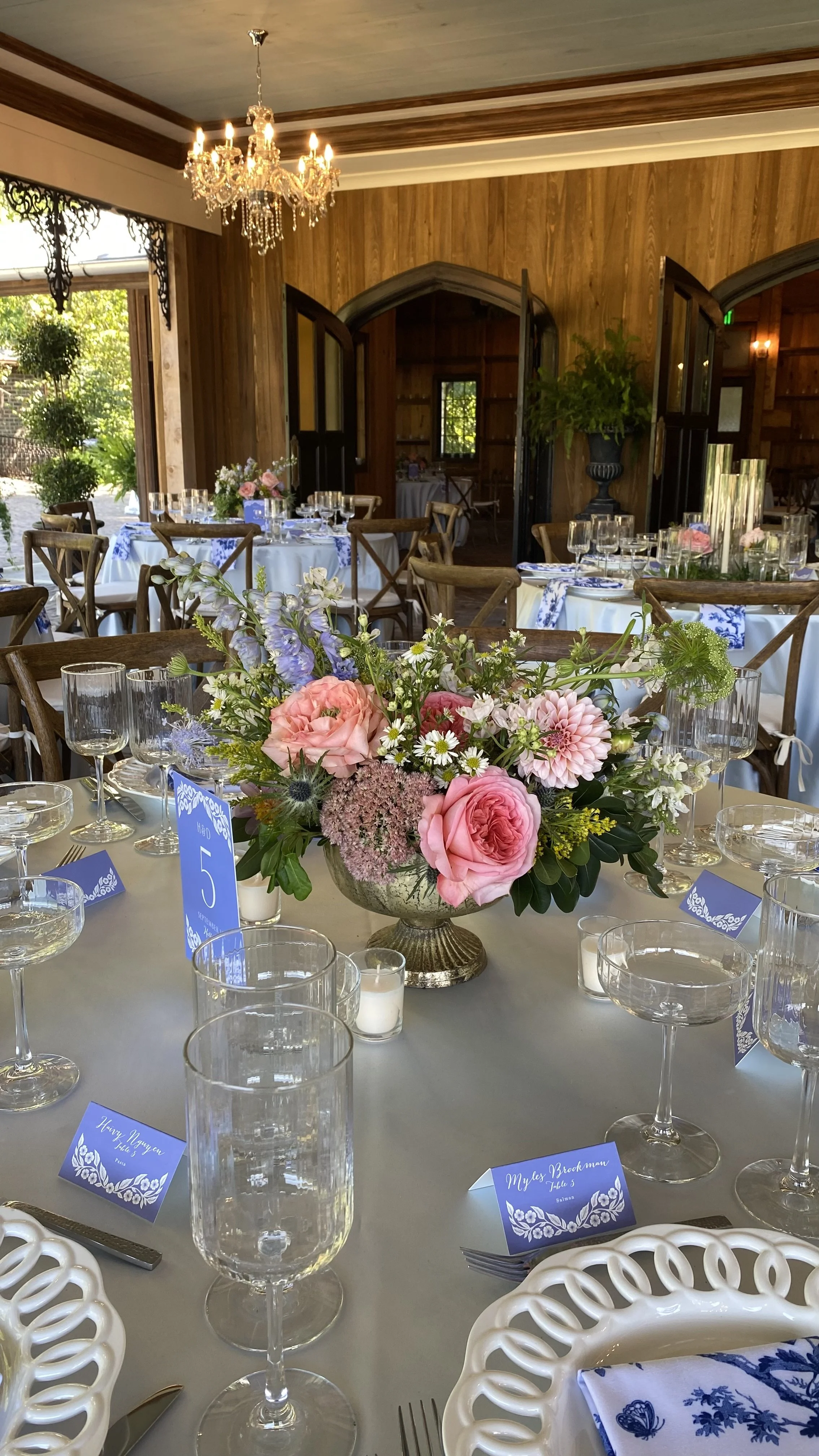 Centerpiece at Artisan Acres.jpeg