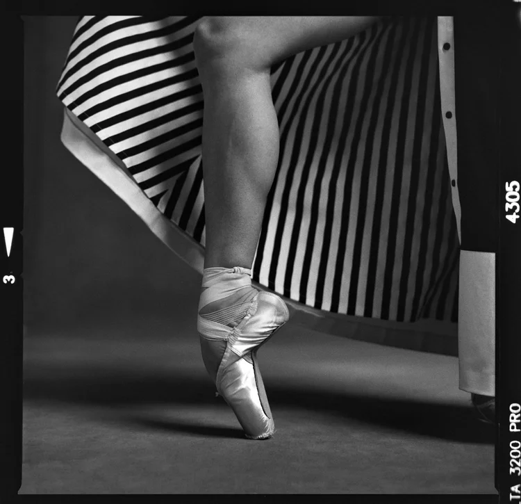 Isabella_La+Ligne_UA_FILMSCANS9646+RTV1+iPAD+PRO.jpg