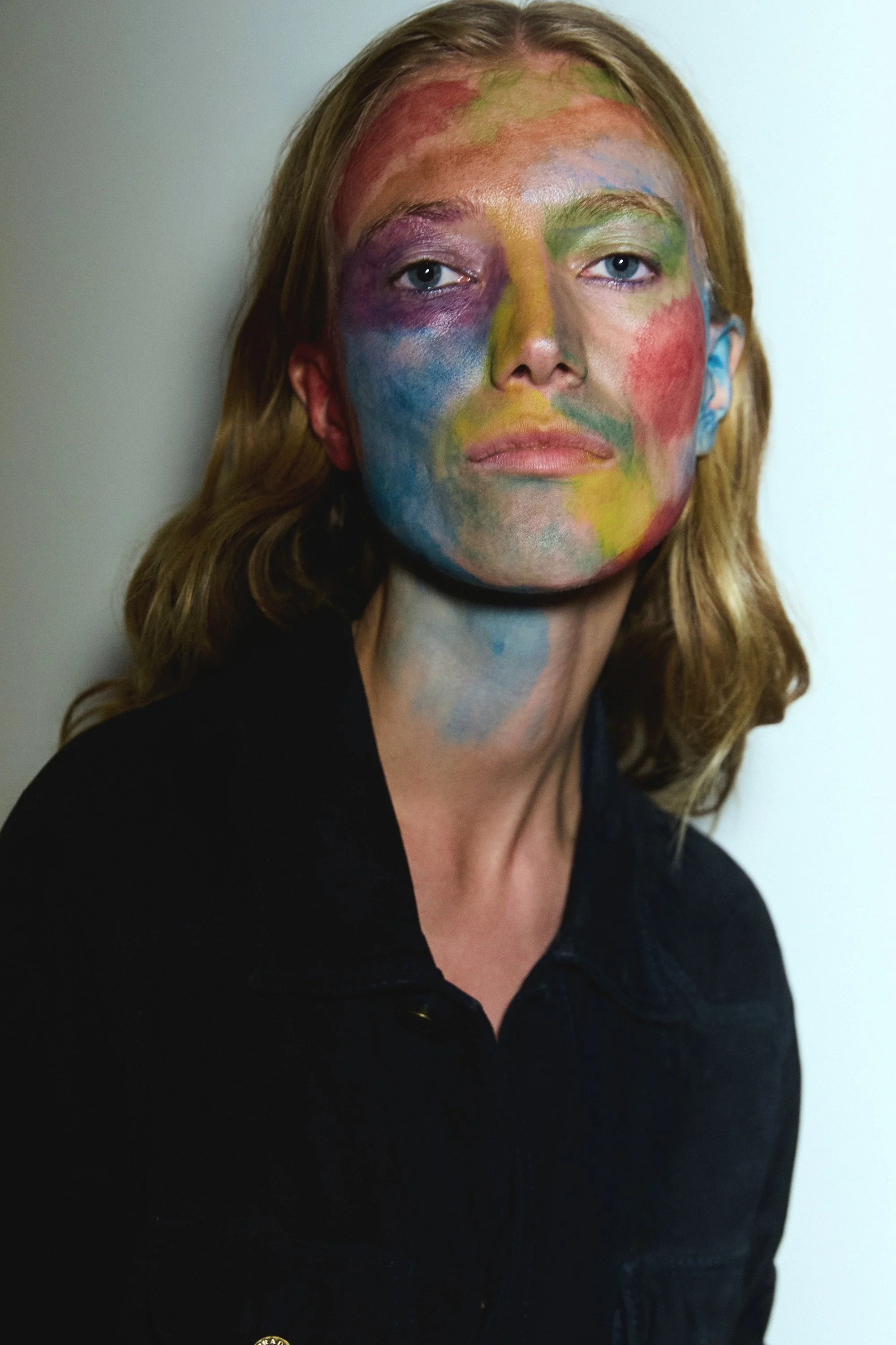 251124_lou_10_3099_retouched_a bluer copy.jpg