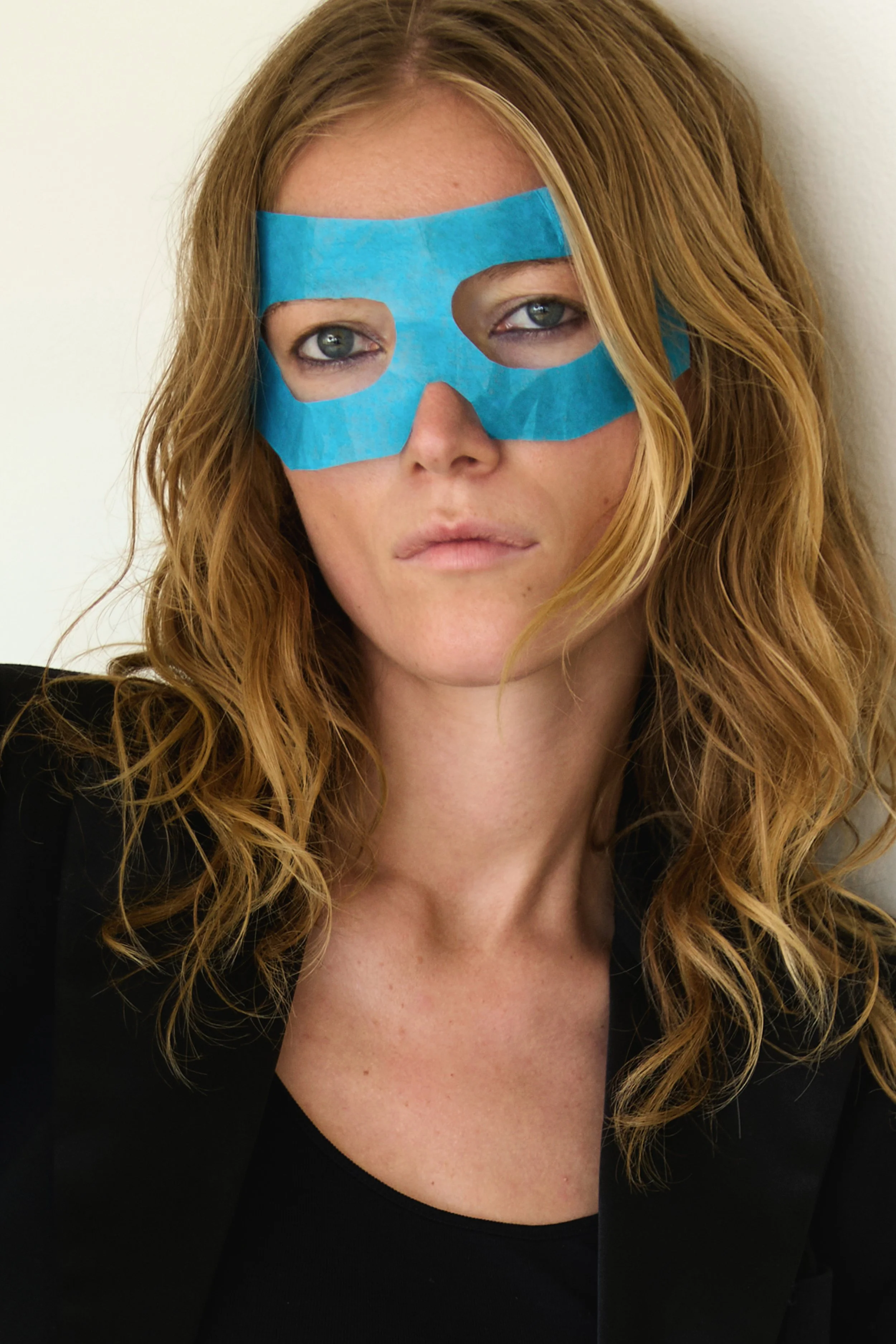 251124_louschoof_sylvecolless_02_621 1_retouched.jpg