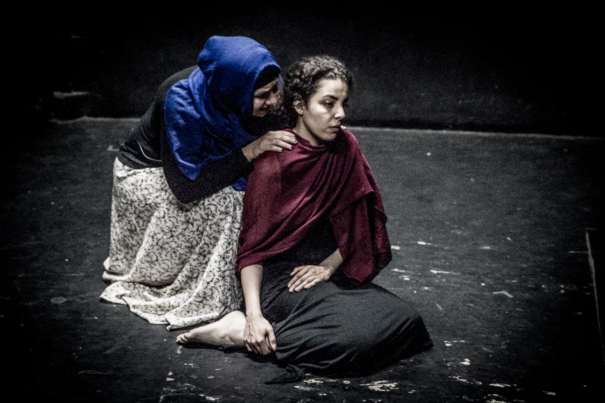 Performance-6.jpg