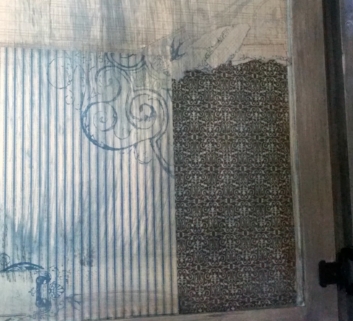 cabinet inside.jpg