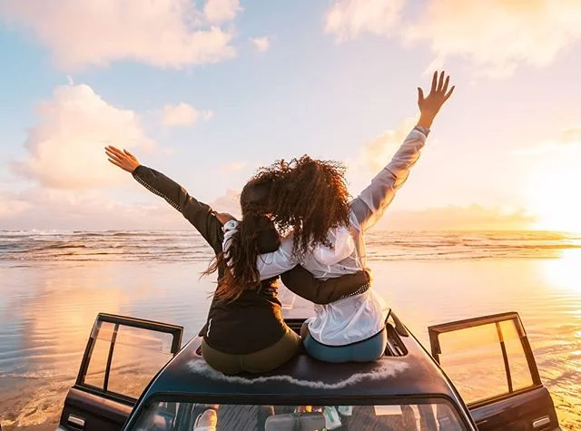 Weekend fitness photoshoot! Beautiful shot with 🏃🏿&zwj;♀️@suetibane 📸@nazphotosnz
.
.
.
.
#gettyimages #getty #istockbygettyimages #shootuploadrepeat #istocktravelers #istock #stockphoto #stockphotomodels #fitness #sunset #aucklandlife #newzealand