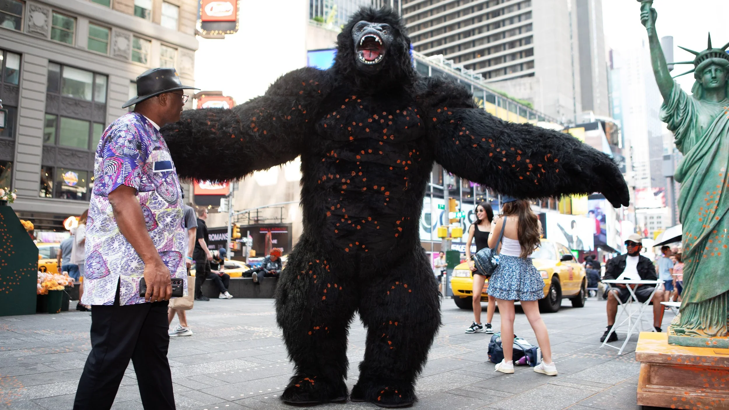 gorilla_timessquare.webp