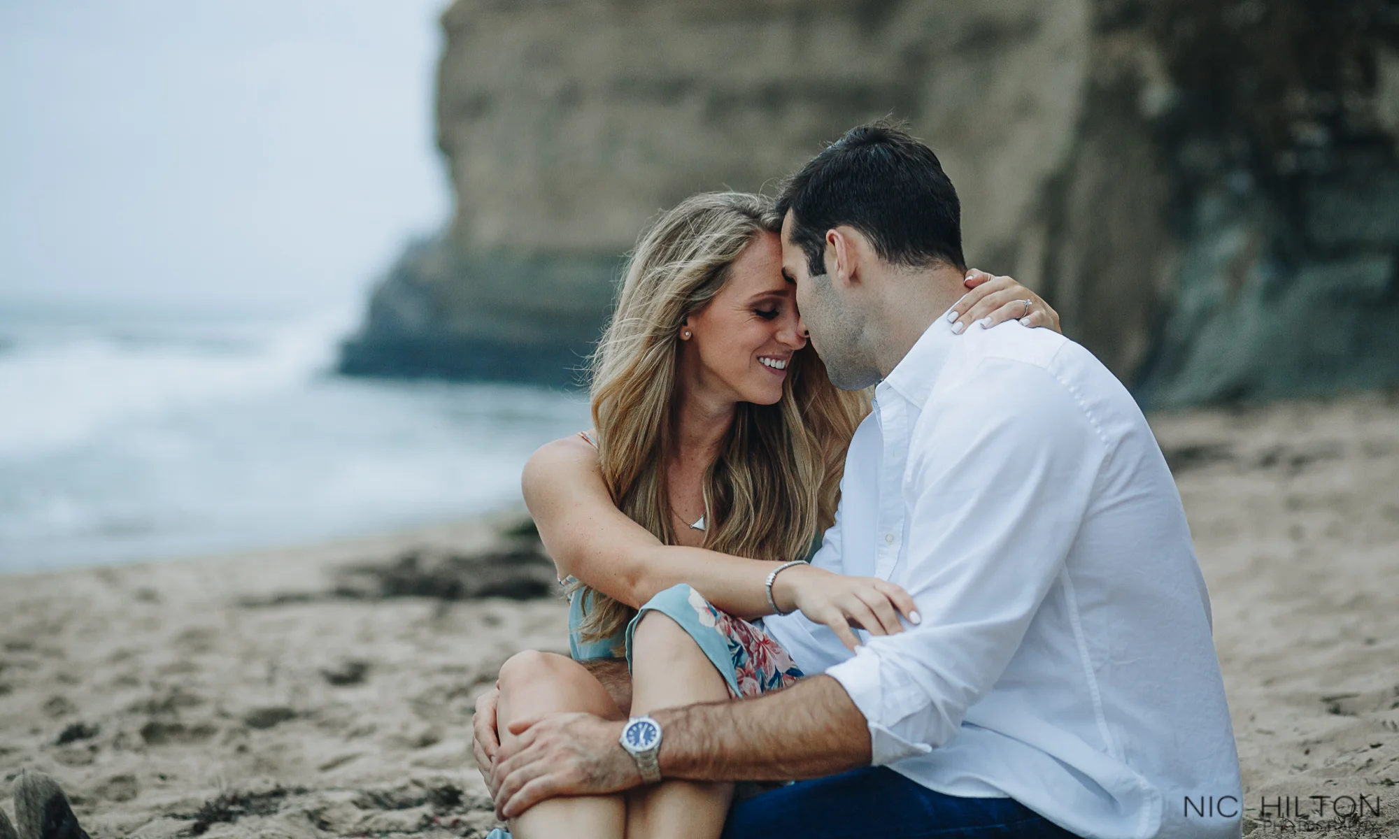 Sunset-Cliffs-San-Diego-Engagement-Photo.jpg
