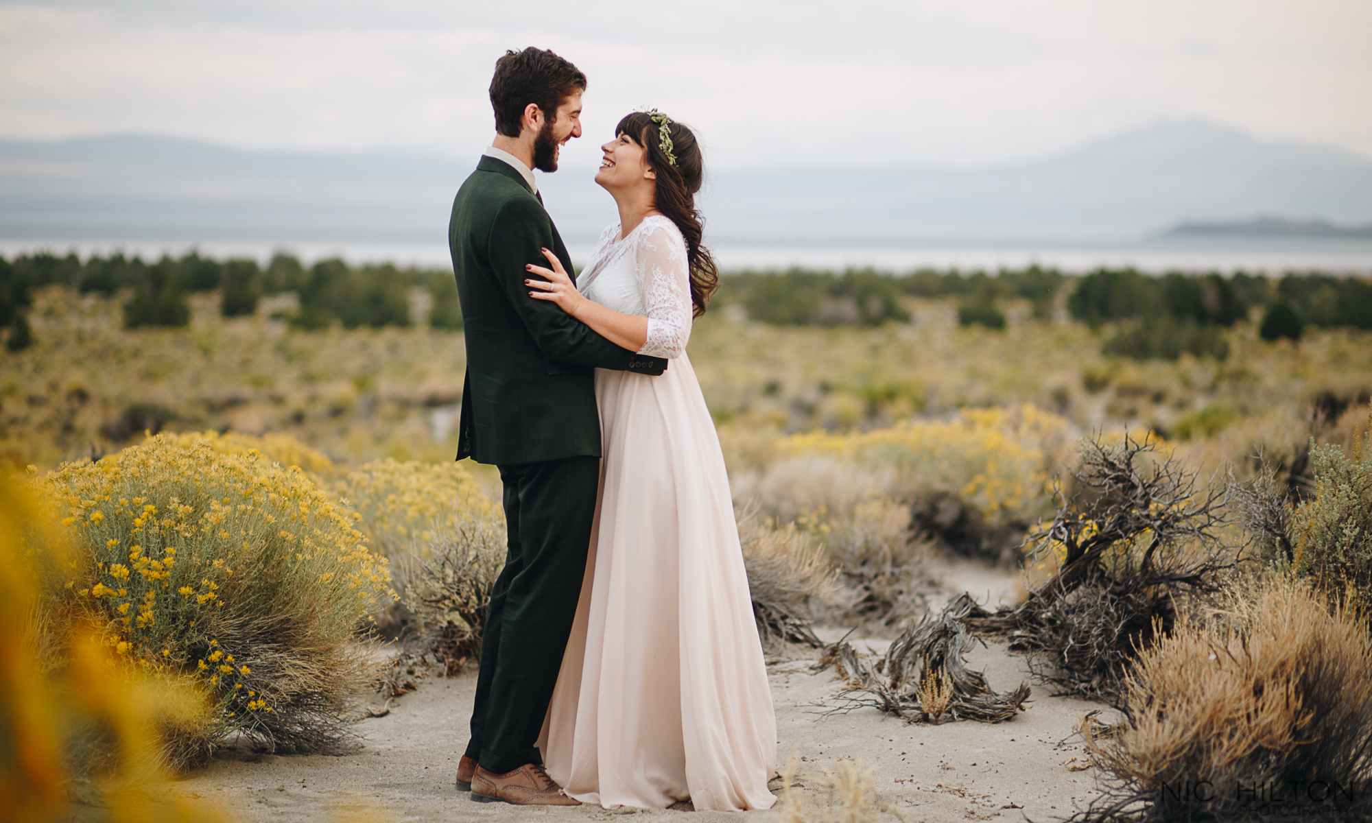 Mono-Lake-elopement-photos.jpg