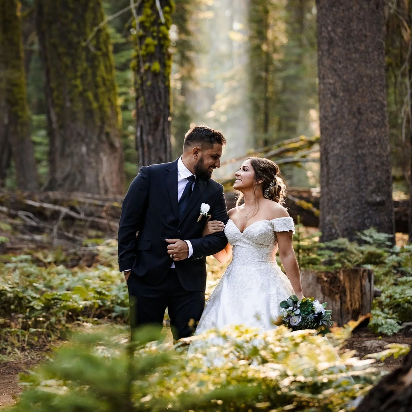 How To Find A Wedding Photographer
