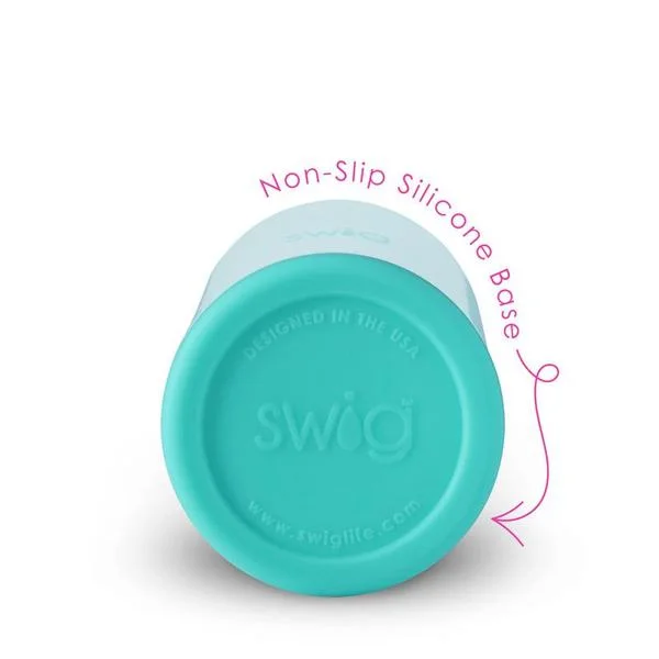 swig_life_signature_20oz_bottle_silicone_base_feature_7d5b7155-f2cf-4629-a937-b49ccdcf1b84_grande.jpg