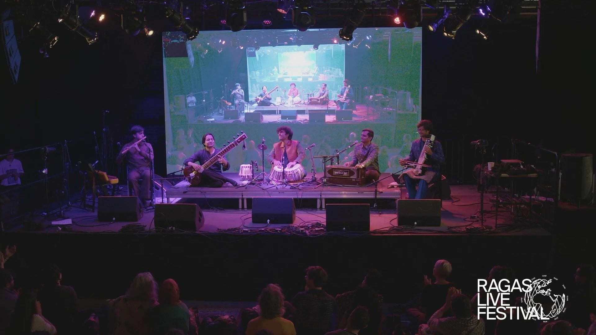 ARAJ light up the stage and launch 24 hours of magic! 

The entire Ragas Live Festival 2025 is now available on the Pioneer Works YouTube channel and the NYC Radio Live podcast.⁠ Links in bio
@ragaslivefestival 

ARAJ (@araj.music )
Ishaan Ghosh (tab