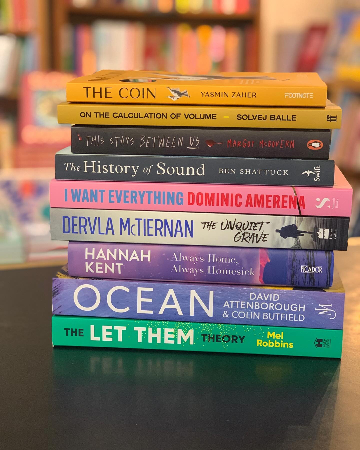 🍁🔥 OUR WEEKLY TOP 9 🔥🍁

Crisp mornings &amp; silver nights this autumnal week that was, as well as discerning reading choices from our dear bookshop readers.

This week&rsquo;s Top 9 features simply stunning debut, Australian &amp; International 