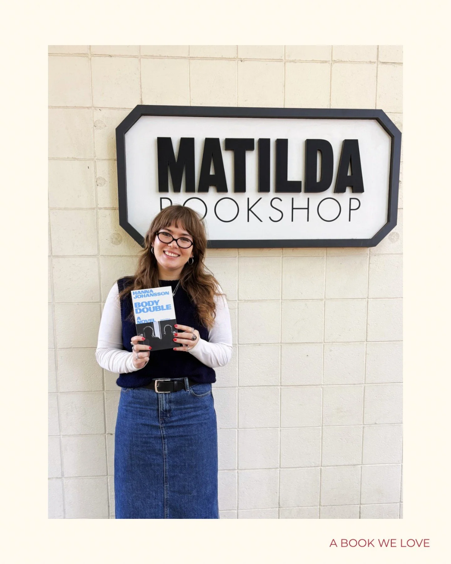 💙👯 A Book We Love 👯💙

Nadia has recently read and loved Body Double by Hanna Johannson, translated from the Swedish by Kira Josefsson. Swipe across to see what she has to say about it ➡