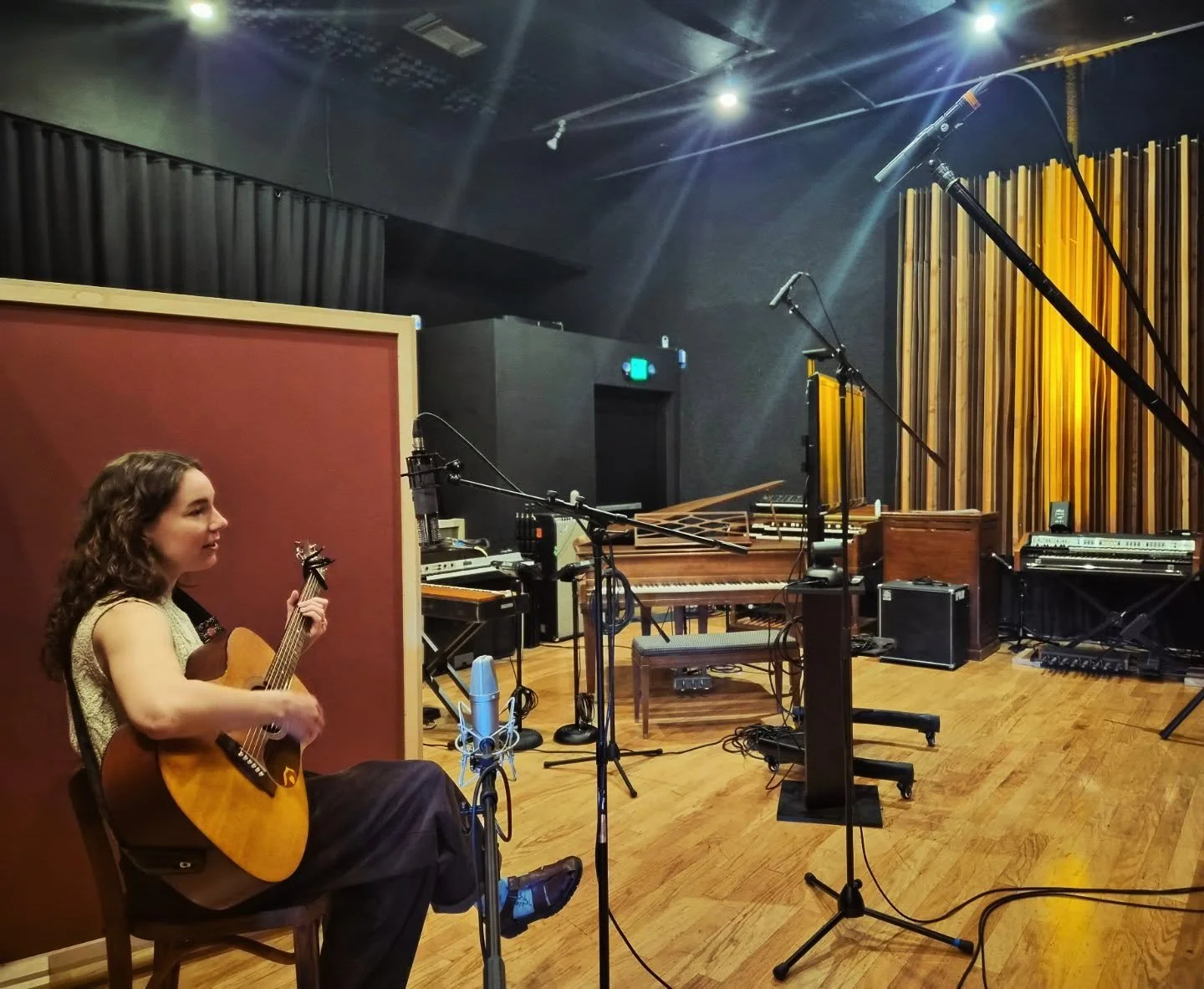 This morning with @amyjaymusic @squeakecleanstudios